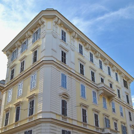 Mascherino Suites Рим Екстериор снимка
